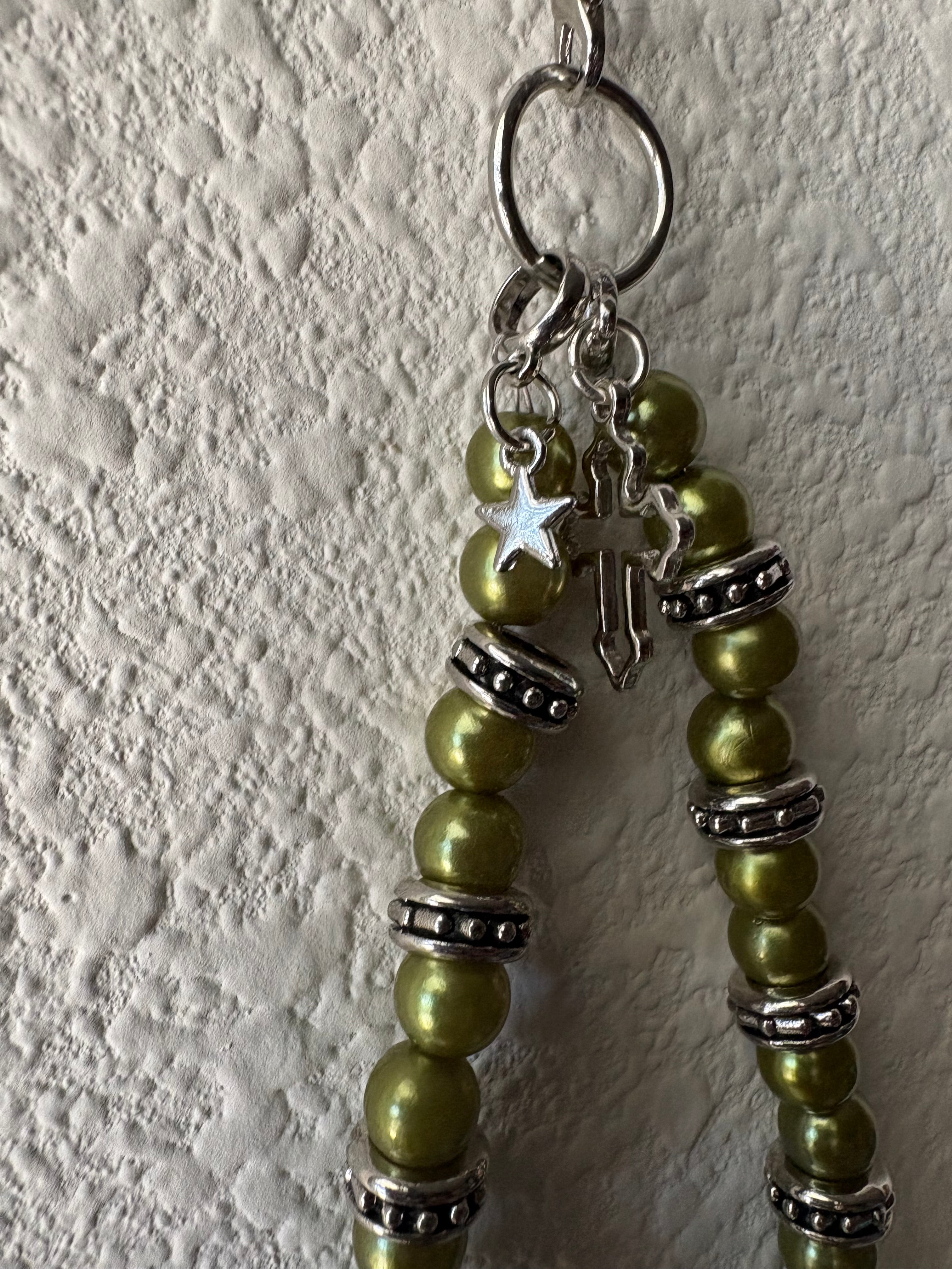 𝑔𝑜 𝑎𝑤𝑎𝑦 𝑝𝑙𝑒𝑎𝑠𝑒